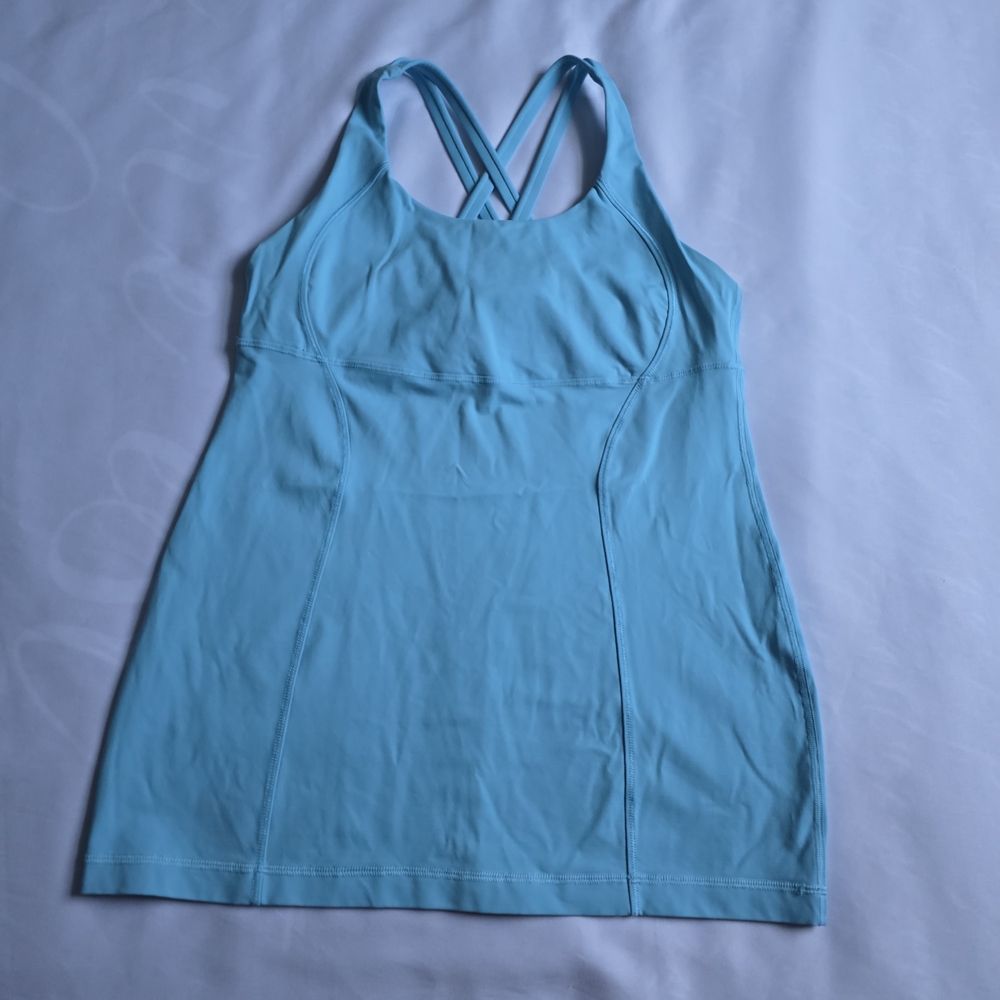 Lululemon Athletica Light Energy Tank In Size 10